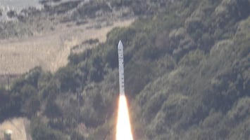 日本 SPACE ONE KAIROS 点火后出现剧烈旋转 无法维持正常飞行姿态，发射任务终止，发射失败